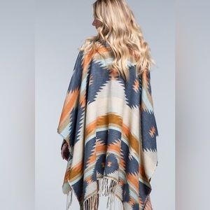 Geometric Patterned Wrap in Blue and Orange